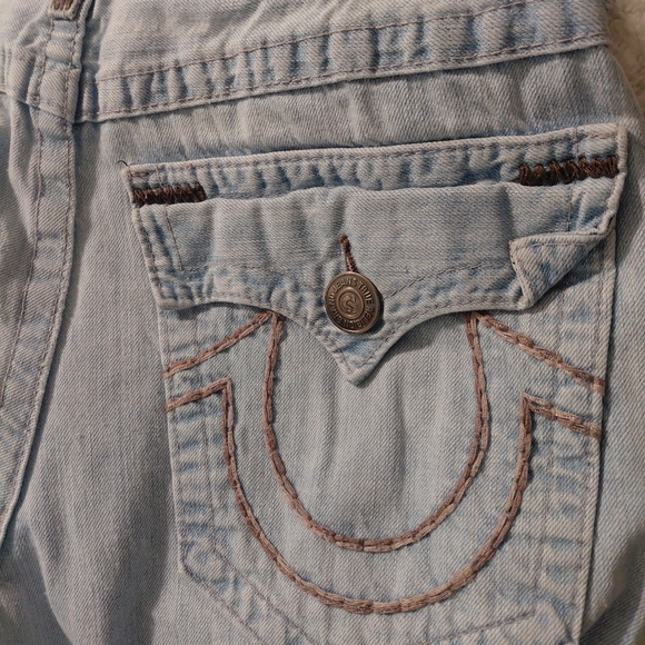 True Religion Jeans - Picture 1 of 4